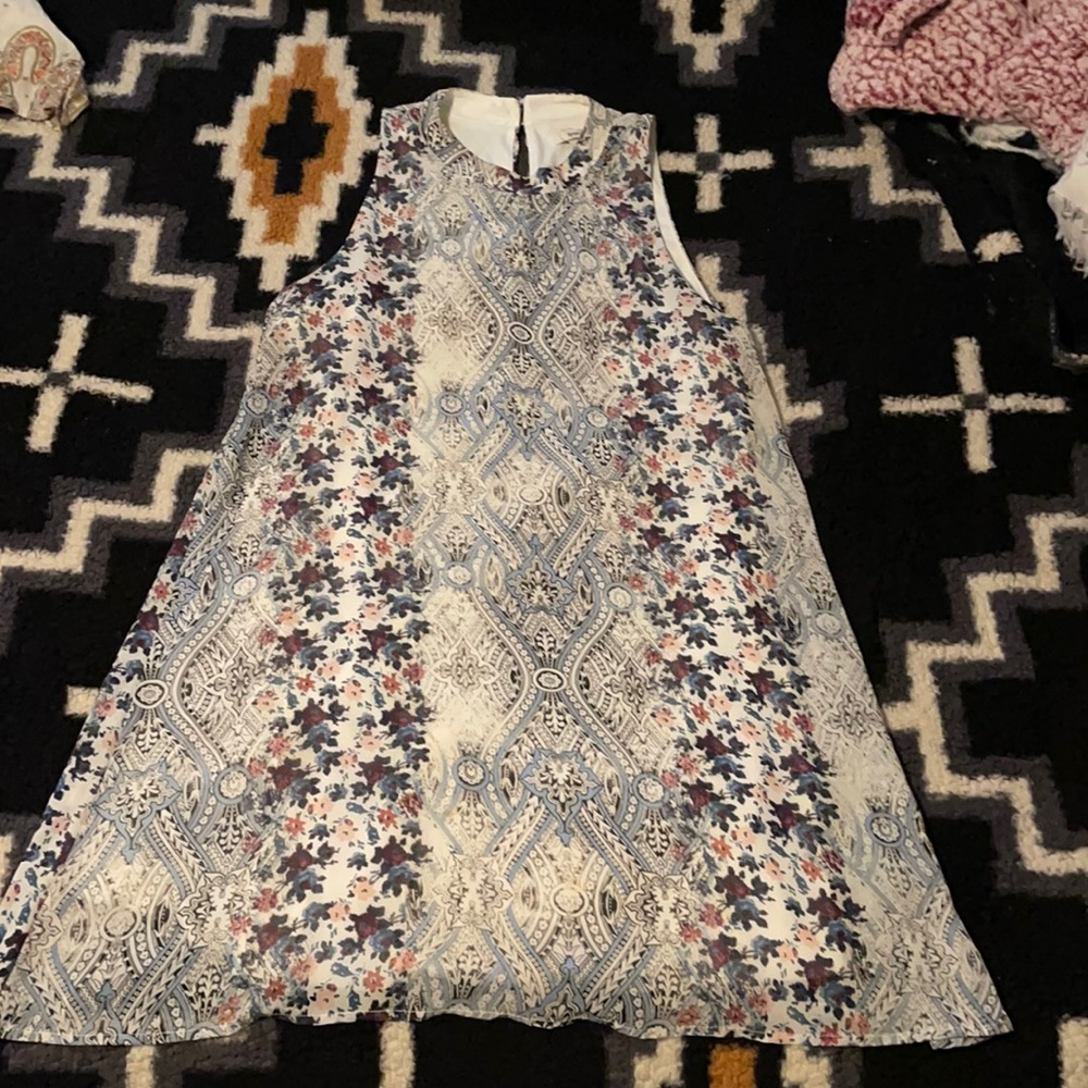 Ladie’s Dress